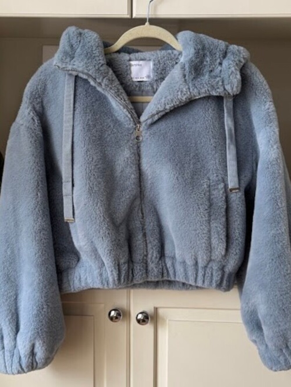 Bershka Dusty Blue Faux Fur Cropped Hooded Jacket Women Size Small Plush Zip Up